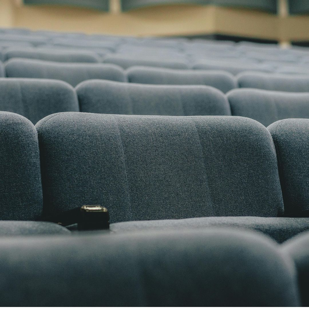 Sillones de auditorio Textil utilizado en auditorios